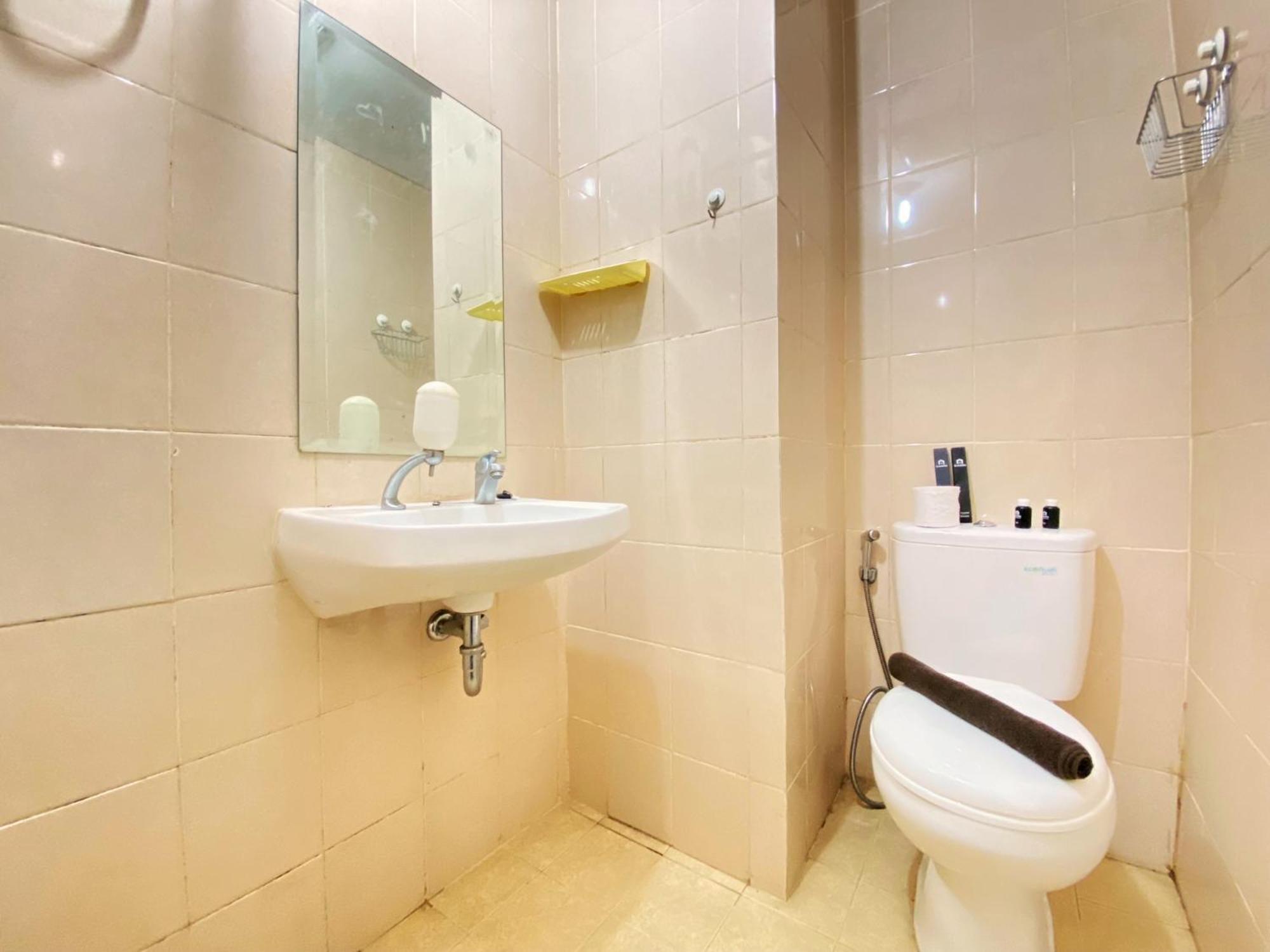 Cozy Living 1br At Parahyangan By Travelio *